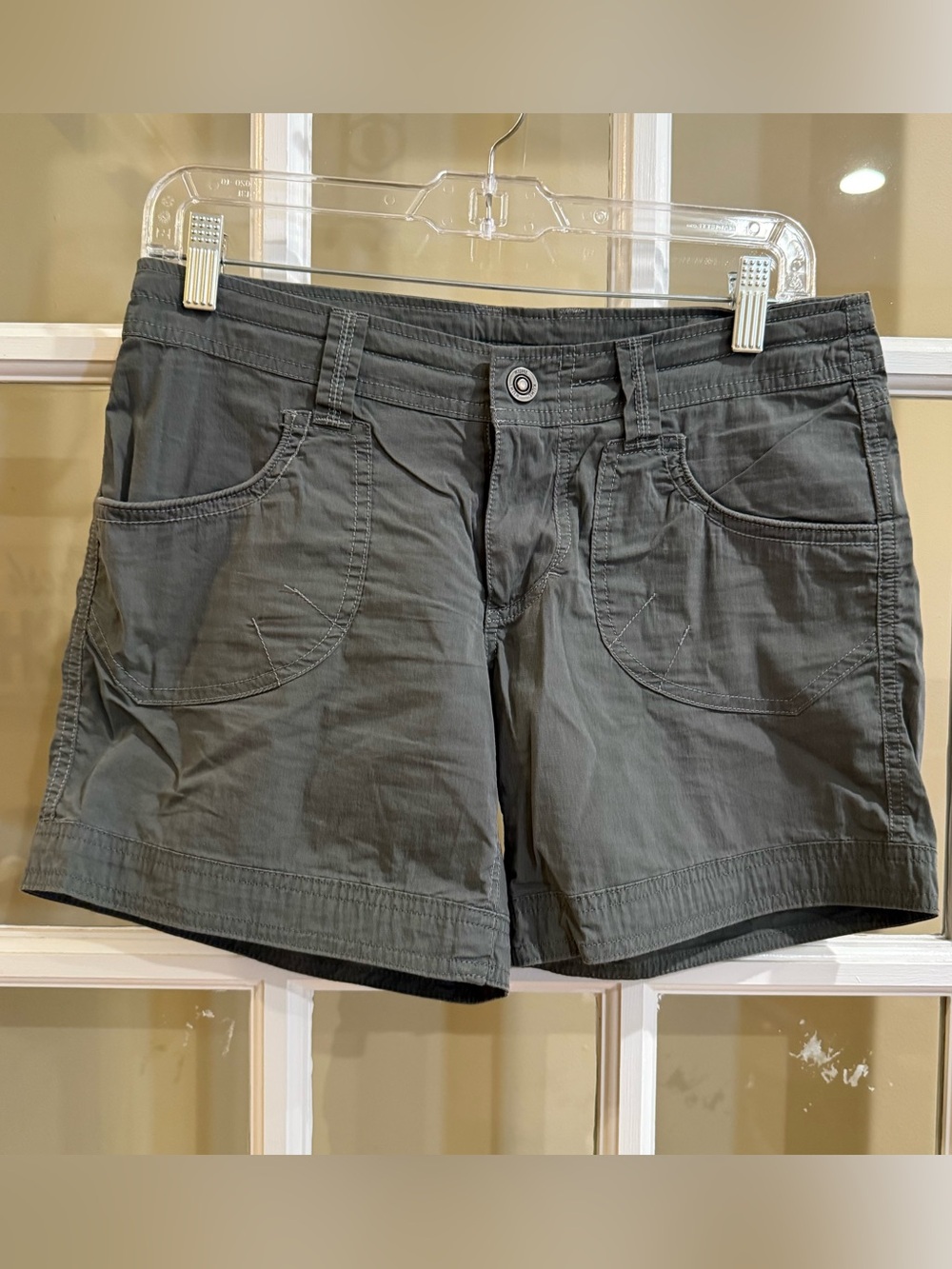Kuhl Kontra Shorts Women's Sz 4 Sage 5.5" Inseam Stretch Hiking Outdoor Utility